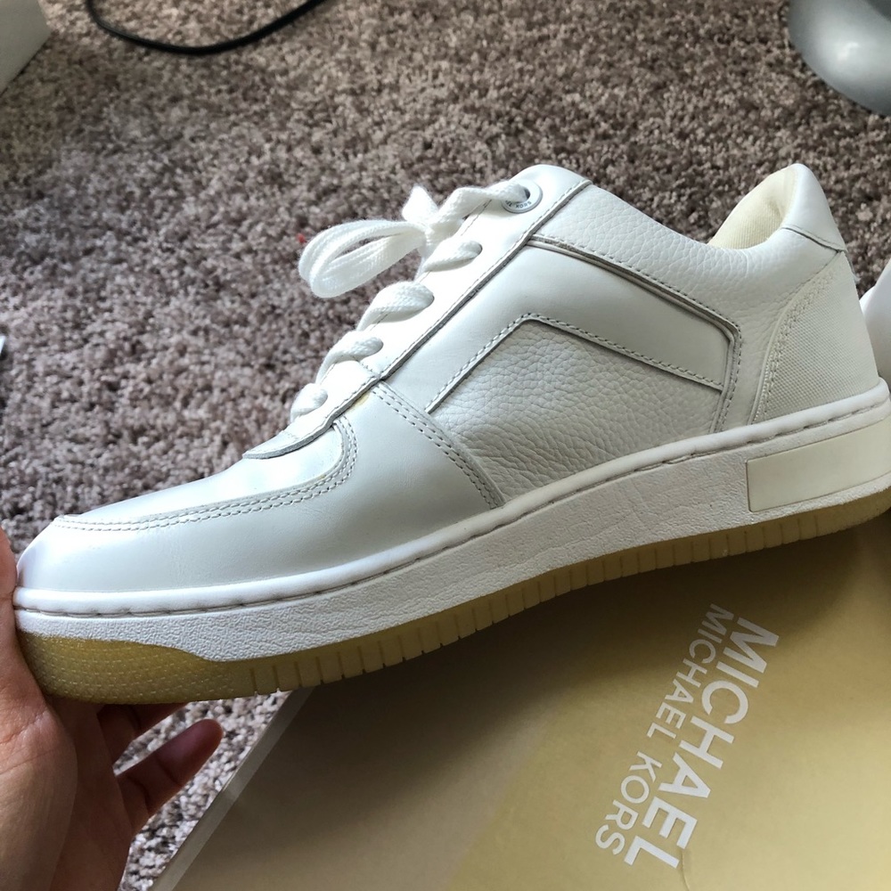Micheal Kors sneaker